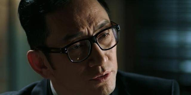 今日！当初和金巧巧反目成仇，两段婚姻都以失败收场，现在定居广东买不起香港的房子