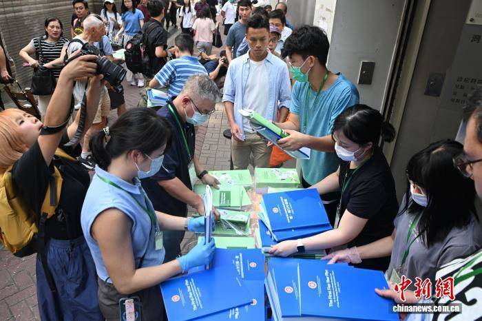 香港市民:香港第一份五年规划是参与感十足的“香港的未来”